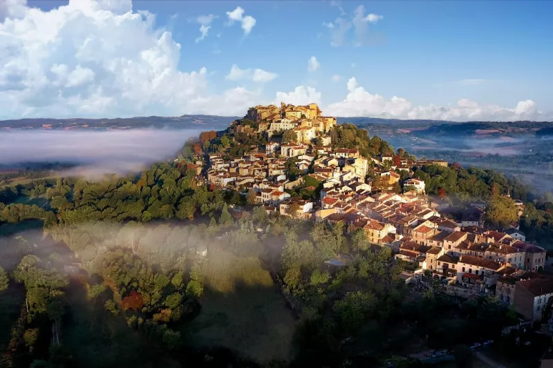 Village de Cordes-sur-Ciel en Occitanie